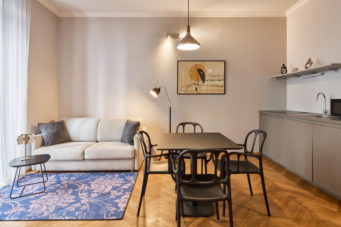 URBANAUTS STAY