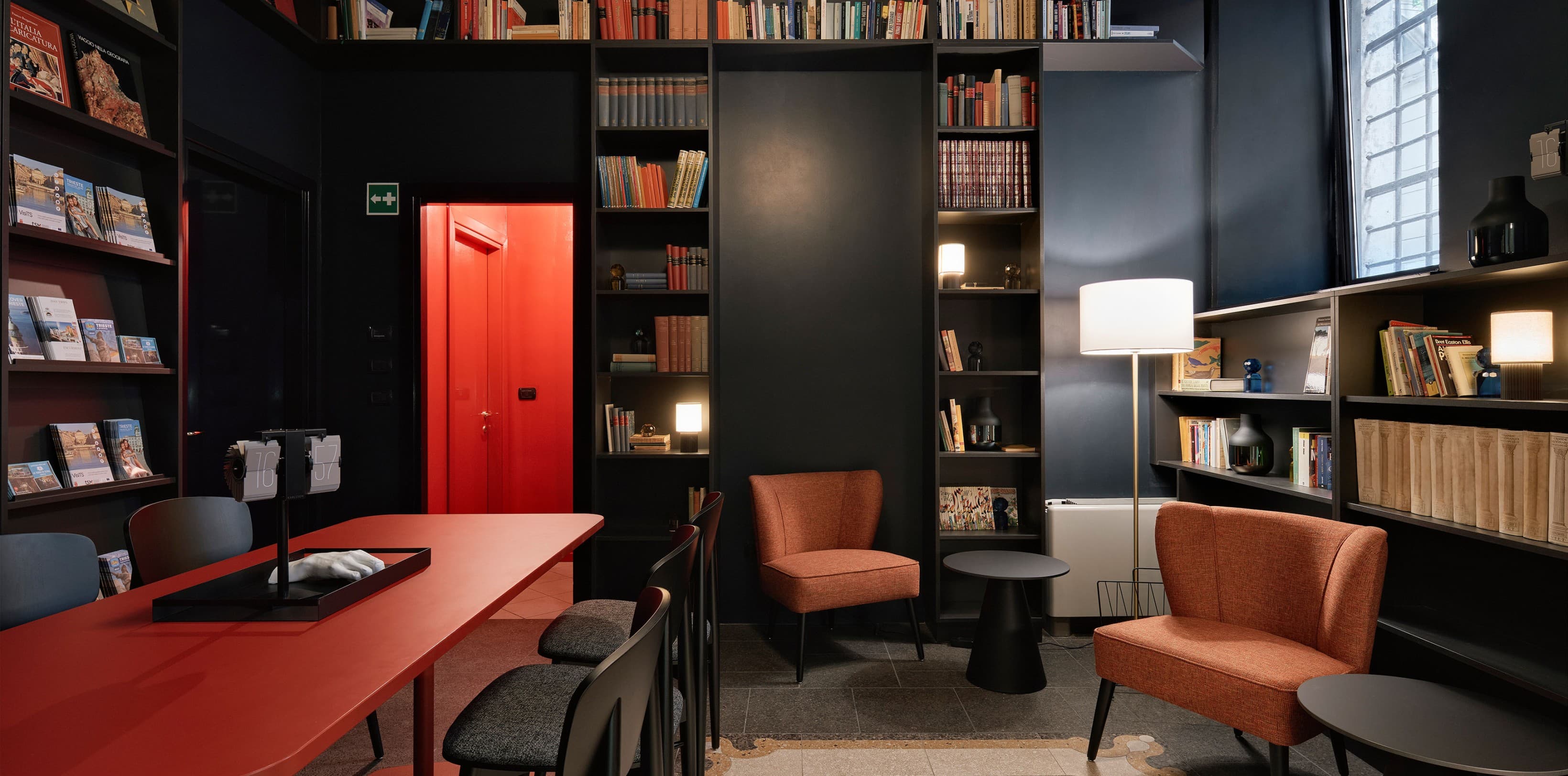 URBANAUTS STAY