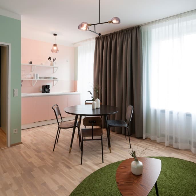 URBANAUTS STAY