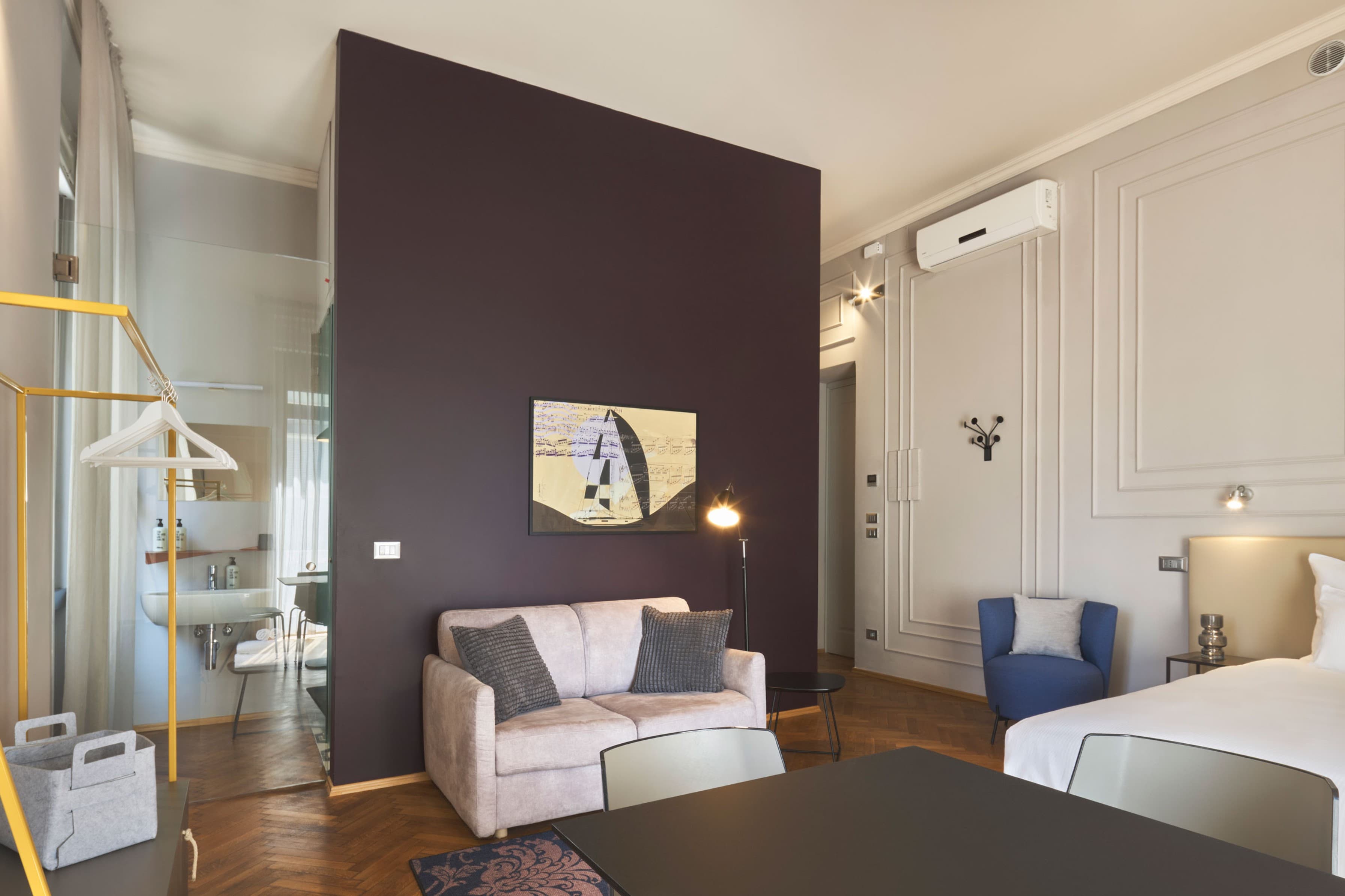 URBANAUTS STAY
