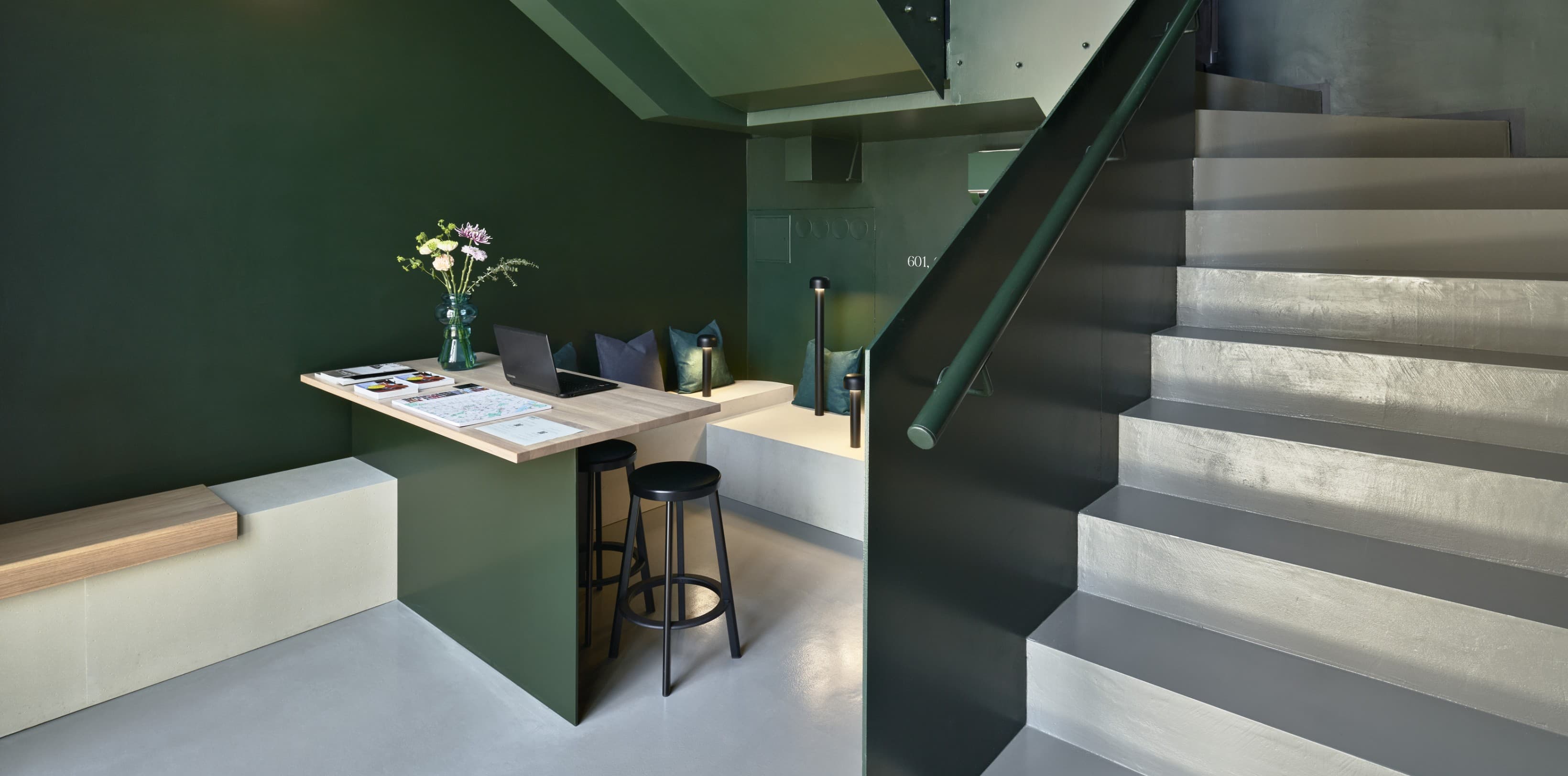 URBANAUTS STAY