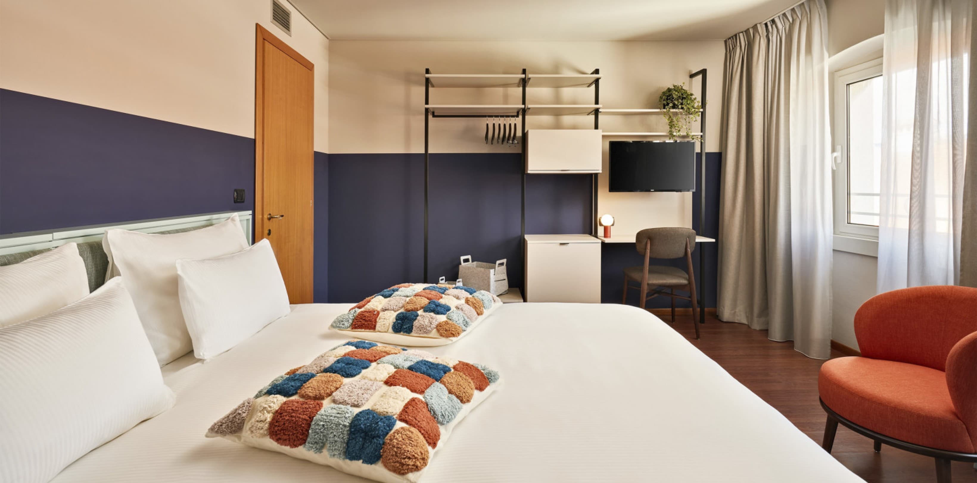 URBANAUTS STAY