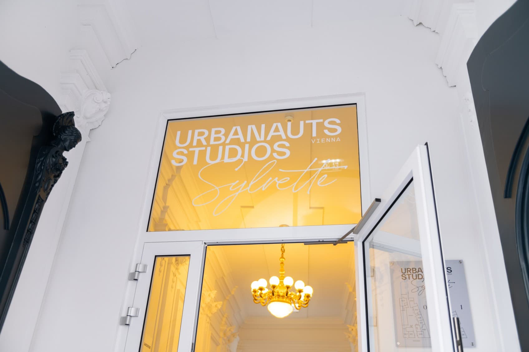 URBANAUTS STAY