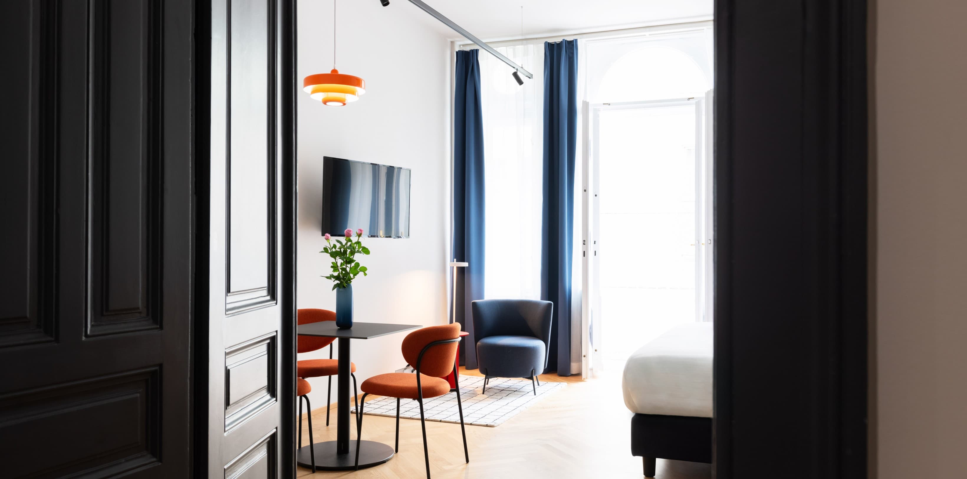 URBANAUTS STAY