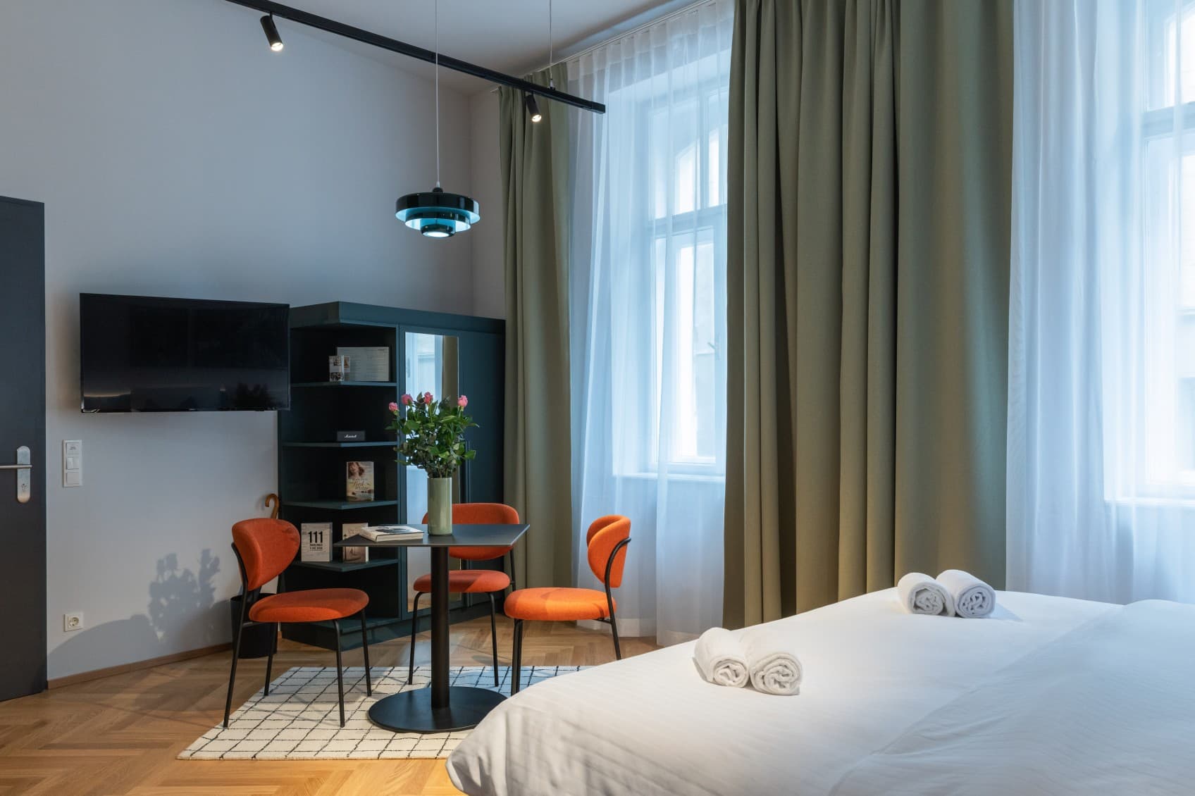 URBANAUTS STAY