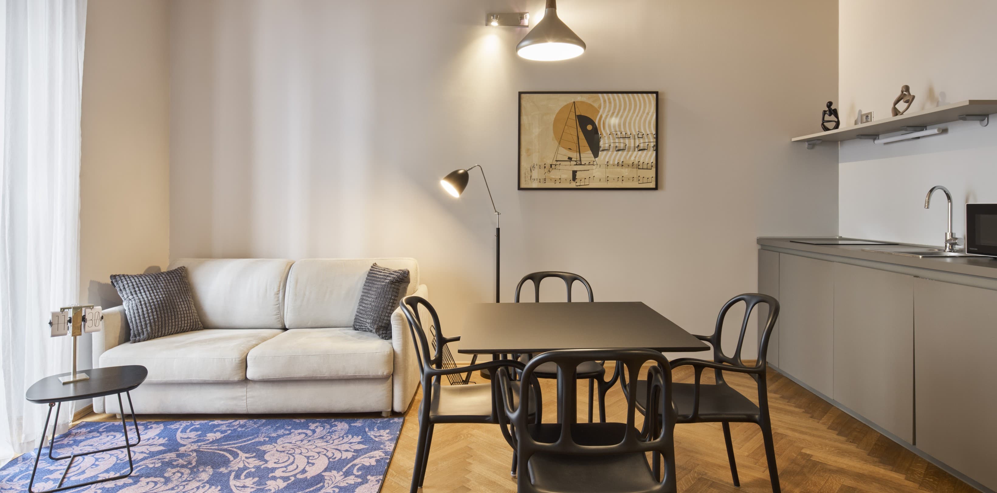 URBANAUTS STAY