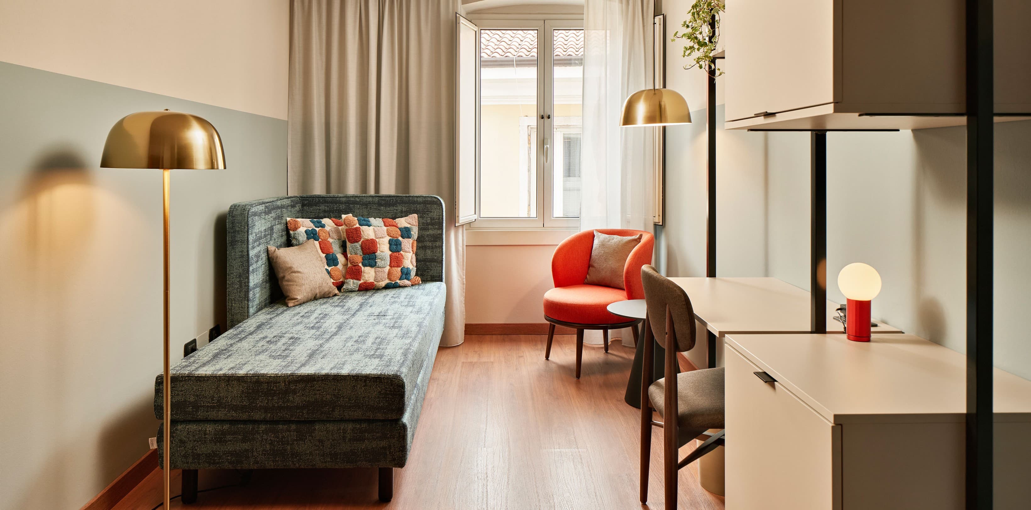 URBANAUTS STAY